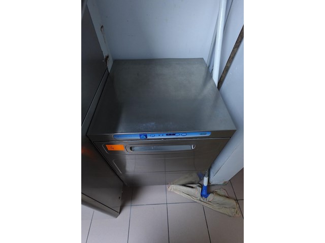 Professionele vaatwasmachine hoonved - afbeelding 2 van  5