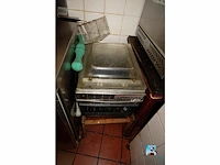 Professionele vacuümverpakkingsmachine en salamander - afbeelding 6 van  8