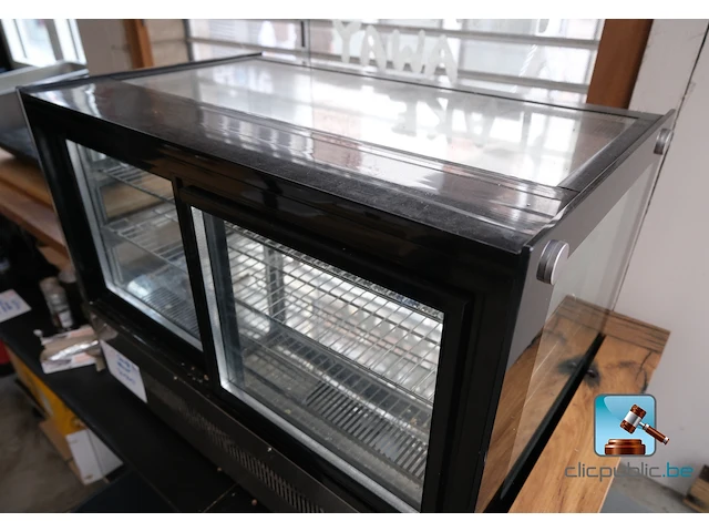 Professionele verwarmde vitrine - afbeelding 3 van  5
