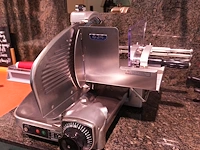 Professionele vleessnijmachine 834s (2021) - afbeelding 2 van  7