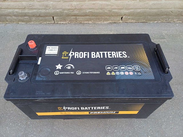 Profi batteries semi traction smf 12v 140ah - afbeelding 1 van  2