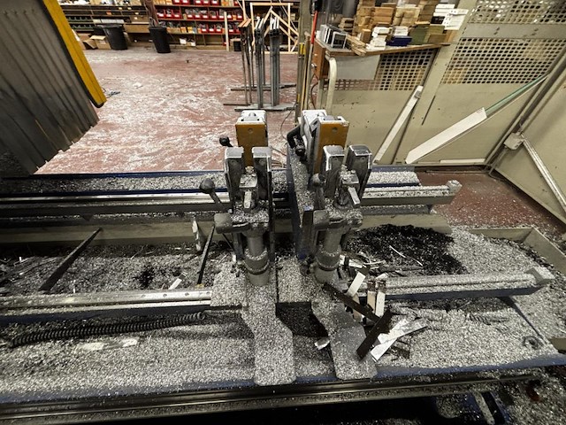 Profiel-bewerkingsmachine schüco s/n 300-254986 - afbeelding 6 van  15