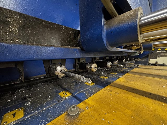 Profiel-bewerkingsmachine schüco s/n 300-254986 - afbeelding 12 van  15