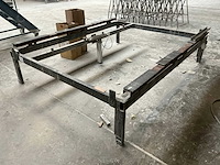 Profiel stalen werktafel met pneumatische hefunit - afbeelding 2 van  5