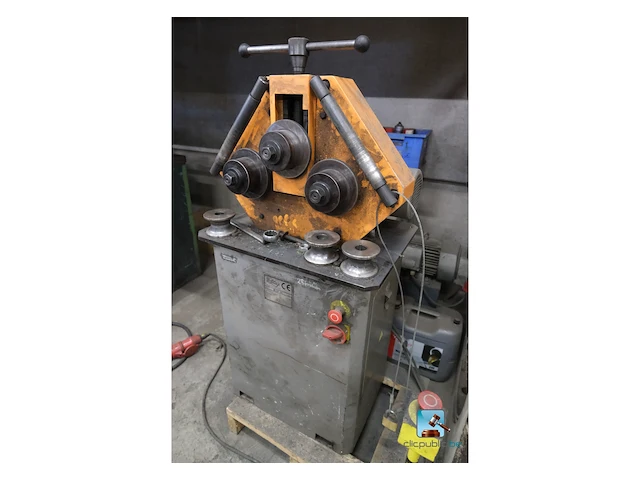 Profielbuigmachine - afbeelding 2 van  8
