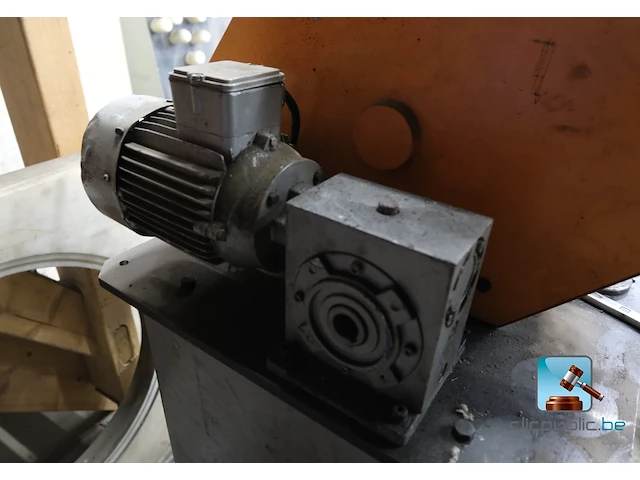 Profielbuigmachine - afbeelding 8 van  8