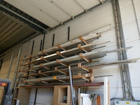 Profielen en stud + houten rek - afbeelding 3 van  3