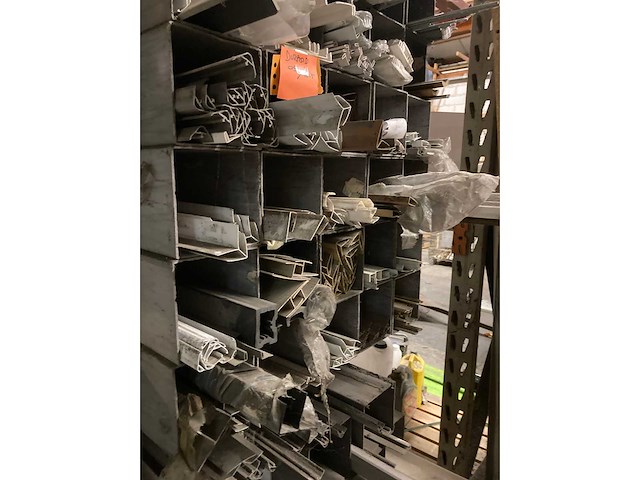 Profielen - afbeelding 2 van  7