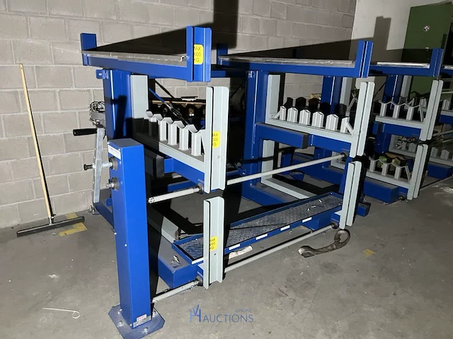 Profielopbergstelling hakon trd 150 industriële installatie - afbeelding 2 van  8