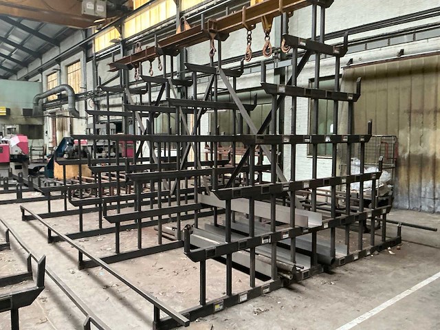 Profielstalen heavy duty magazijnrek - afbeelding 1 van  4