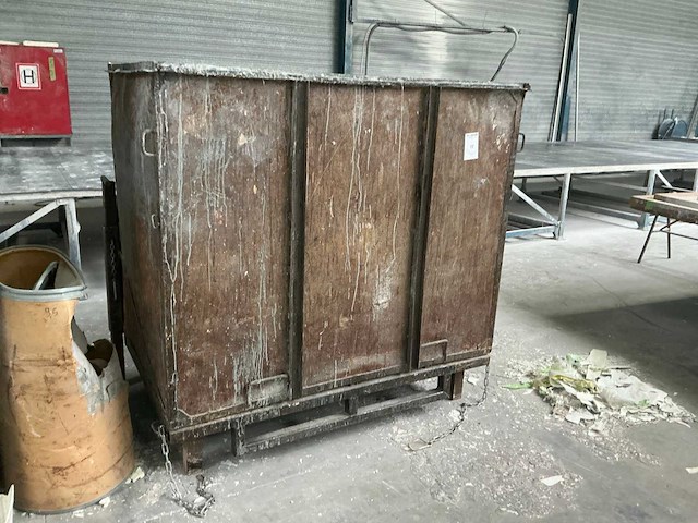 Profielstalen kipbak - afbeelding 1 van  3