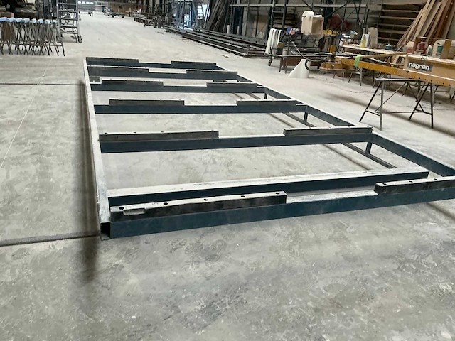 Profielstalen roltafel - afbeelding 2 van  6