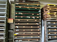 Profielstalen stelling met inhoud - afbeelding 1 van  6