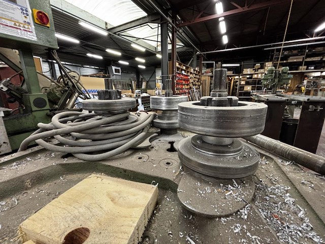 Profielwals / buigmachine tauring dr1/e calvet - afbeelding 4 van  6