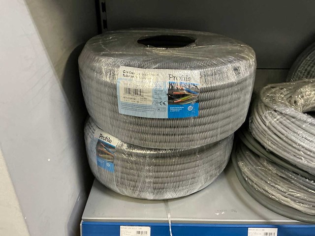 Profile rollen elektriciteitskabel en geribde buis (38x) - afbeelding 6 van  11