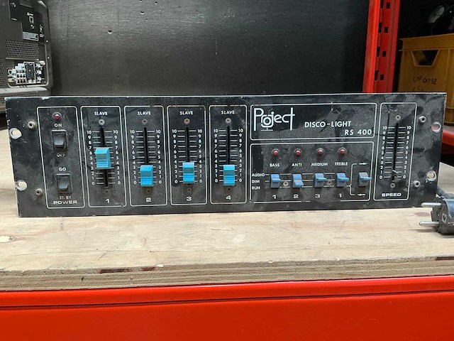 Project disco-light rs 400 controller - afbeelding 1 van  4