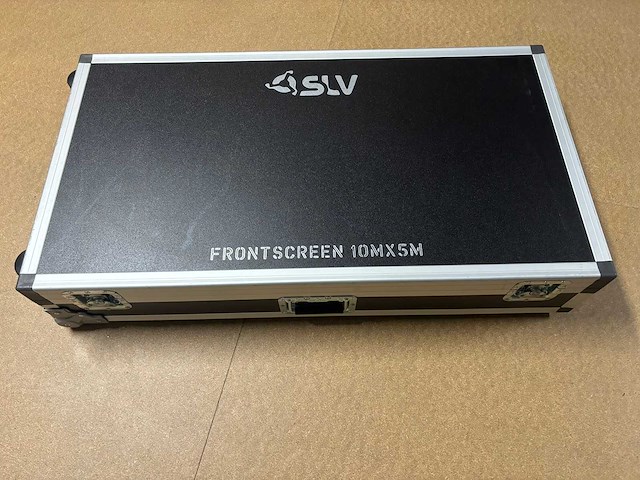Projectiescherm 10x5m front - afbeelding 1 van  2