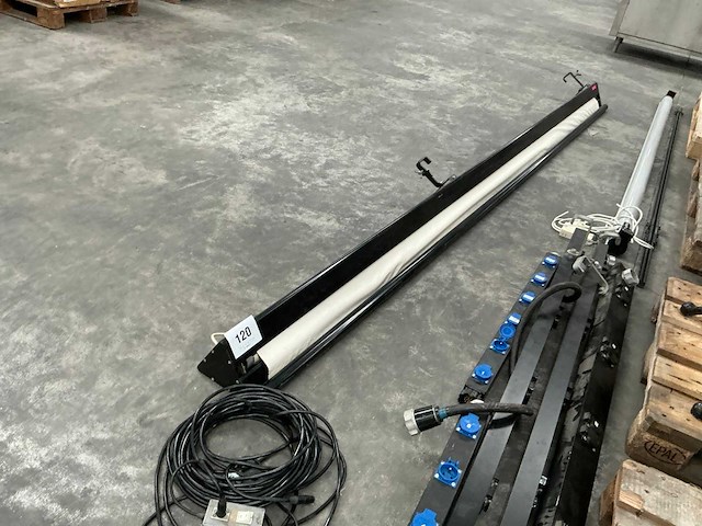 Projectiescherm (2x) - afbeelding 1 van  5