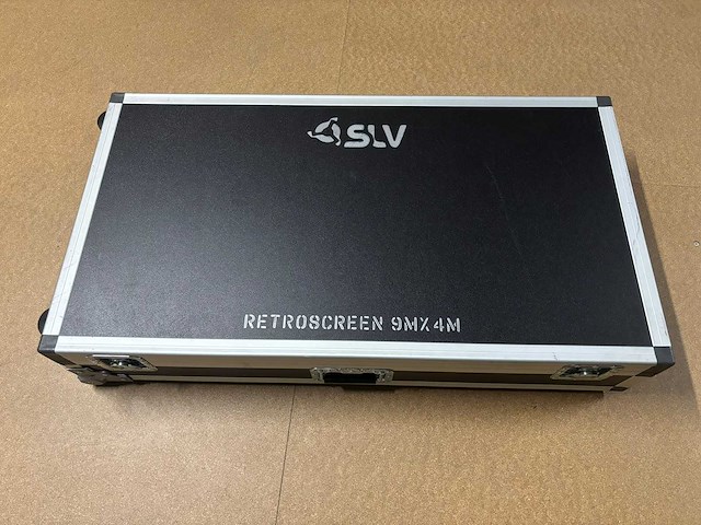 Projectiescherm 9x4m retro - afbeelding 1 van  2