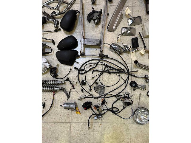 Projectmotor (in onderdelen) - yamaha virago 125cc - afbeelding 3 van  20