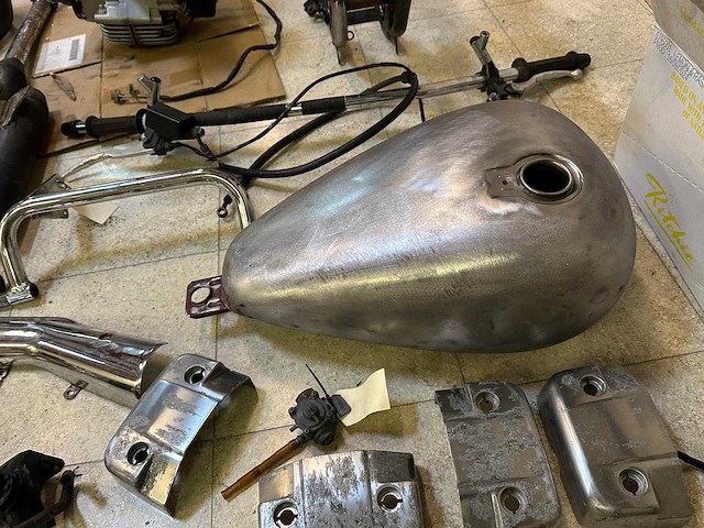 Projectmotor (in onderdelen) - yamaha virago 125cc - afbeelding 9 van  20