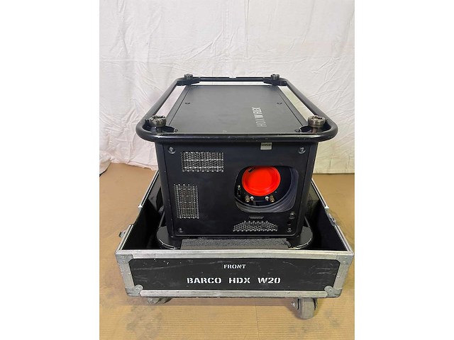 Projector barco hdx-w20 flex - needs service - afbeelding 2 van  6