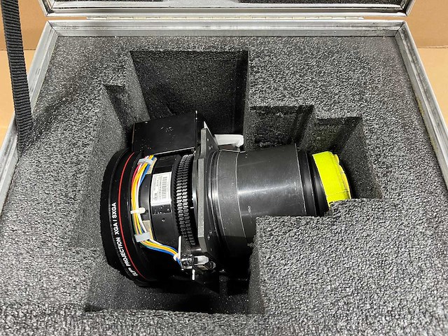 Projector lens barco tld hb (2.0-2.8:1) - afbeelding 3 van  7