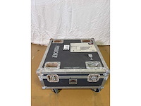 Projector panasonic pt-dz6710e - afbeelding 6 van  6