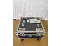 Projector panasonic pt-dz6710e - afbeelding 6 van  6