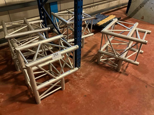 Prolyte 40v c012 truss (4x) - afbeelding 1 van  2