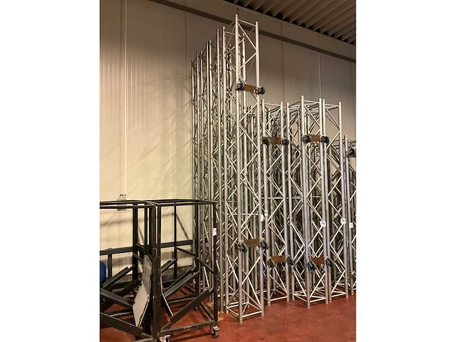 Prolyte h40v 400 truss (4x) - afbeelding 2 van  2