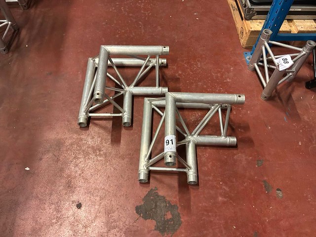 Prolyte x30d c003 truss (2x) - afbeelding 1 van  2