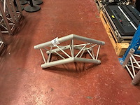 Prolyte x30d c004 truss - afbeelding 3 van  4