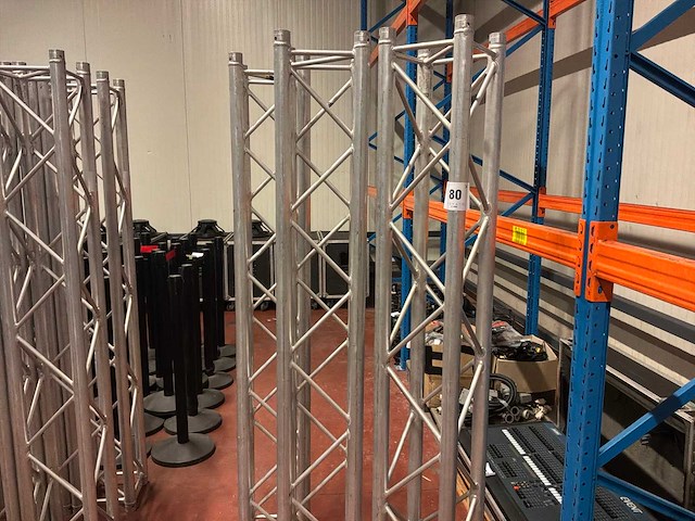 Prolyte x30v 2m truss (3x) - afbeelding 1 van  3