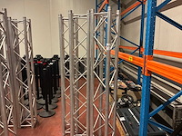 Prolyte x30v 2m truss (3x) - afbeelding 1 van  3
