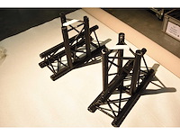 Prolyte/protruss - h/x30d c018 black - aluminium trusse (2x) - afbeelding 1 van  1