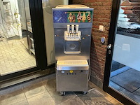 Promag softijsmachine ic3723 ijsmachine - afbeelding 1 van  6