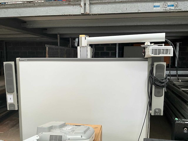 Promethean smart board projectiescherm - afbeelding 2 van  7