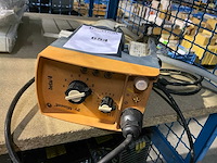 Prominent beta 4 doseerpomp - afbeelding 1 van  3