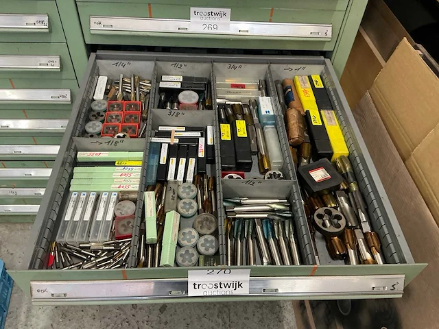 Prototyp en walter assortiment draadtappen en snijkussens - afbeelding 1 van  8
