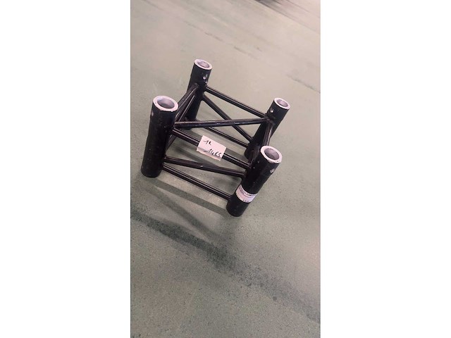Protruss boxcorner 30 mount rack 21,00 black - afbeelding 1 van  1