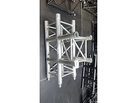 Protruss s31 t-joint 71 x 50 cm sq30 - afbeelding 1 van  1
