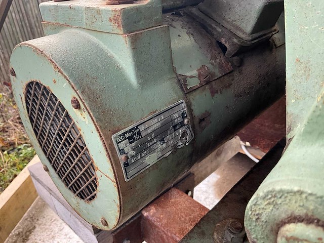 P.s.33 cirkelzaagmachine - afbeelding 11 van  12