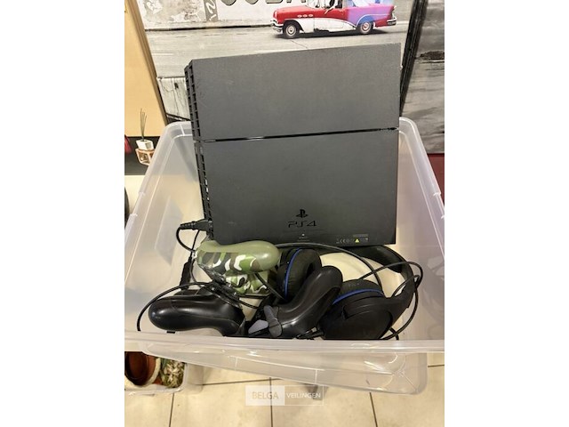 Ps4 speelconsole - afbeelding 1 van  2