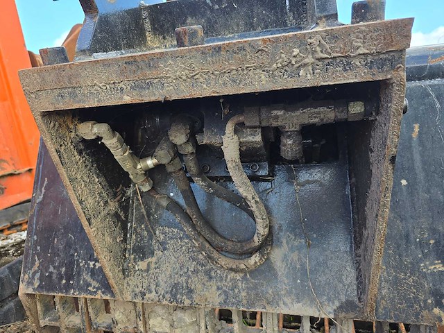 Puinbak - afbeelding 5 van  5