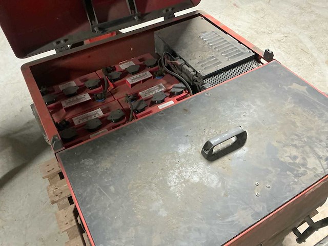 Pulimat veegmachine - afbeelding 9 van  11