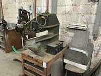 Pullmax al2494 oude knabbelschaarmachine - afbeelding 1 van  5