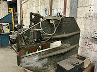 Pullmax al2494 oude knabbelschaarmachine - afbeelding 3 van  5