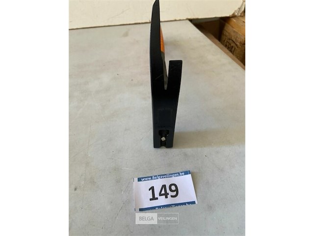 Punthamer met fiber steel 600 gr met magneet - afbeelding 3 van  3