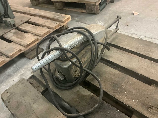 Puntlasmachine - afbeelding 2 van  3